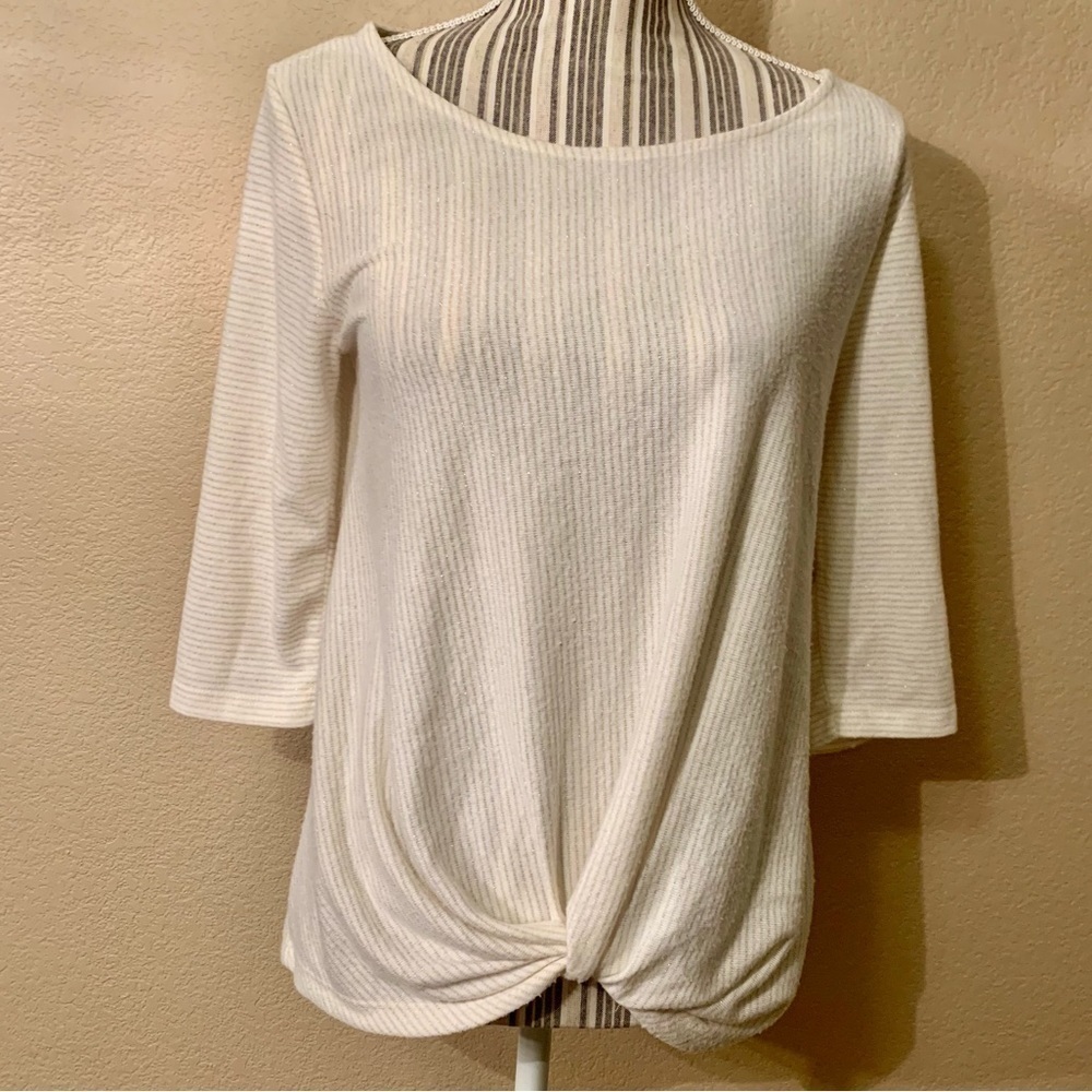 W5 Top Large Relaxed Fit White Cream Metallic Gold Pinstripes Knotted Front - Picture 12 of 16
